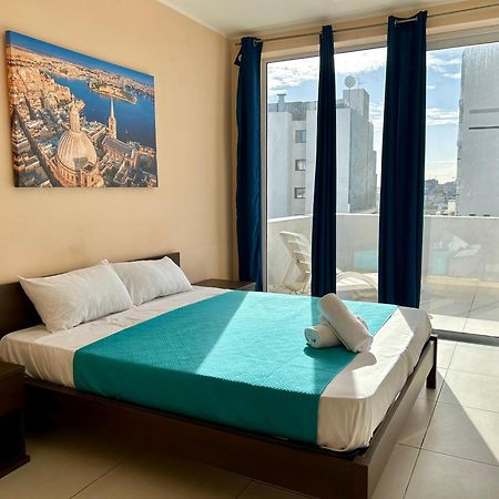 Malta Paradise Central Accomodation Hotel Saint Julian's Exterior photo